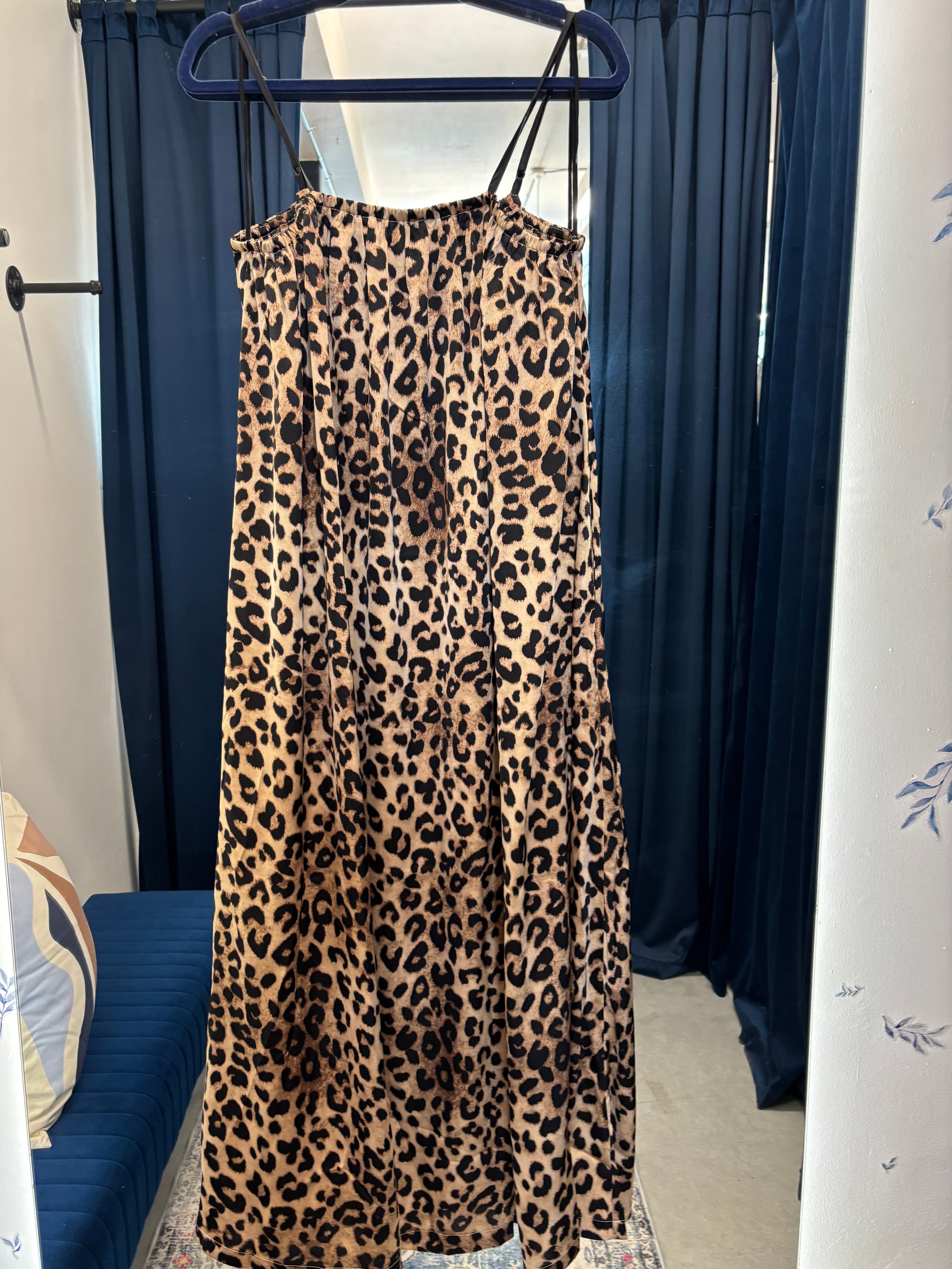 Leeza Leopard Print Maxi Dress