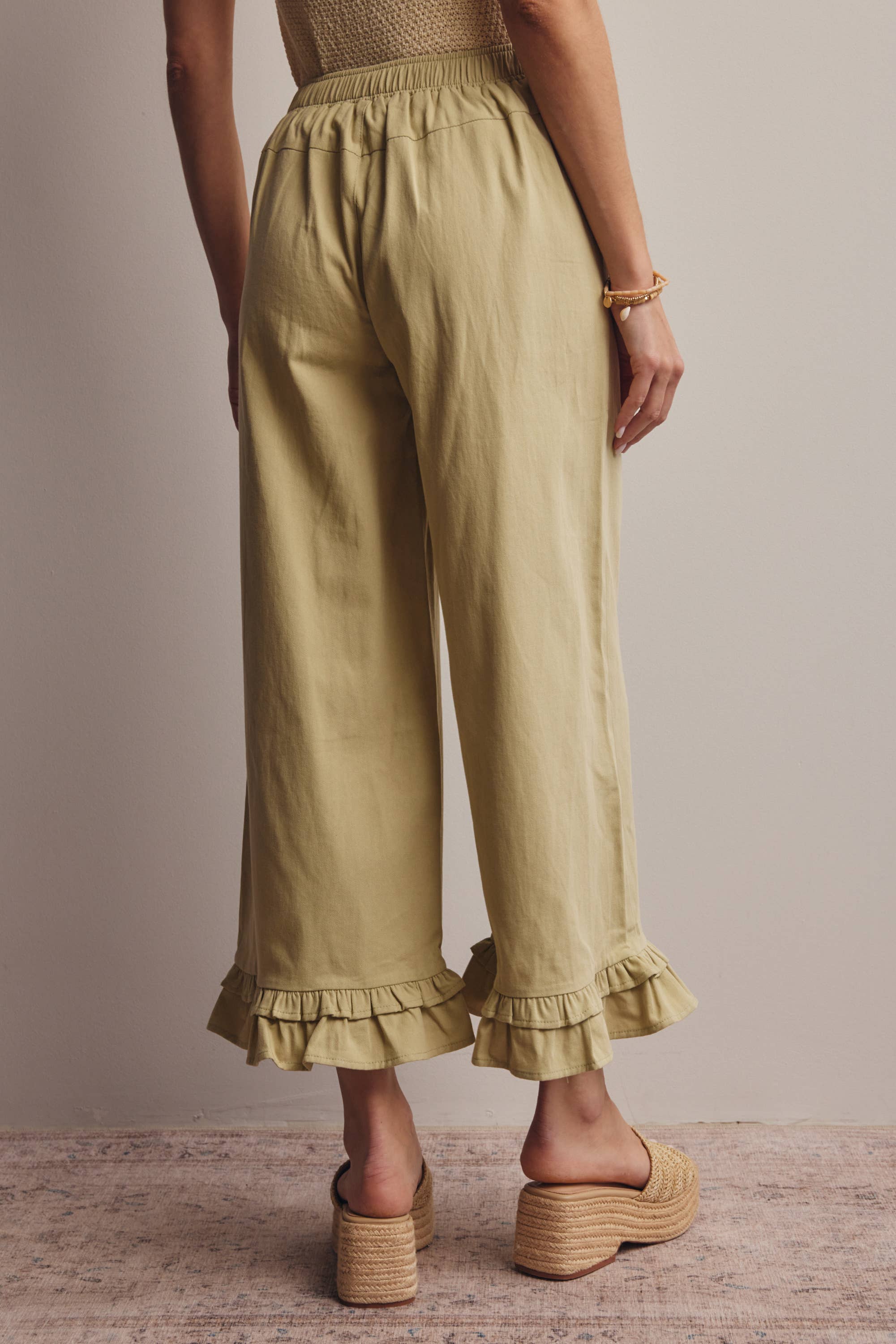 Lottie Wide Leg Ruffle Bottom Pant