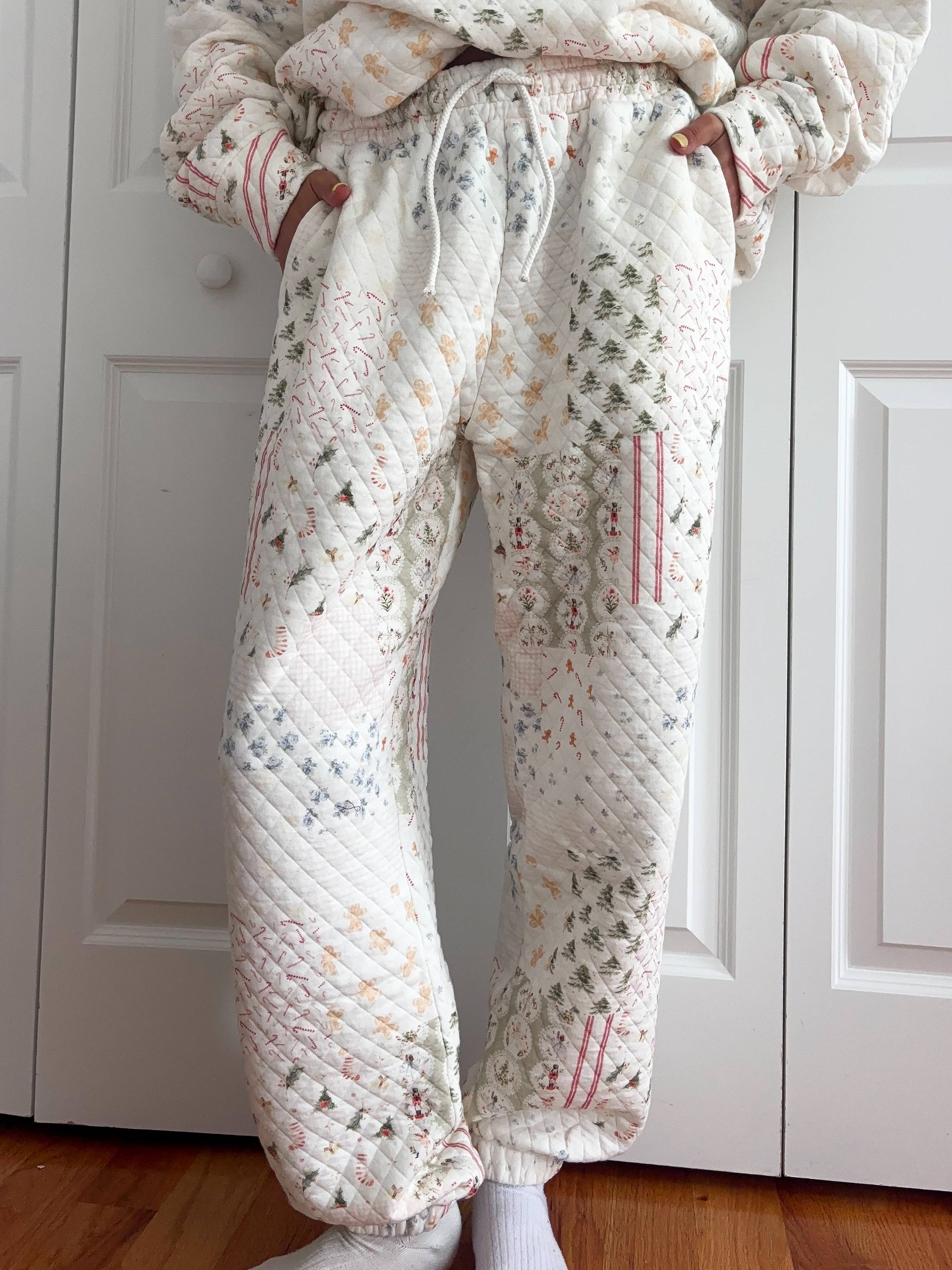 Holly Holiday Quilted Joggers
