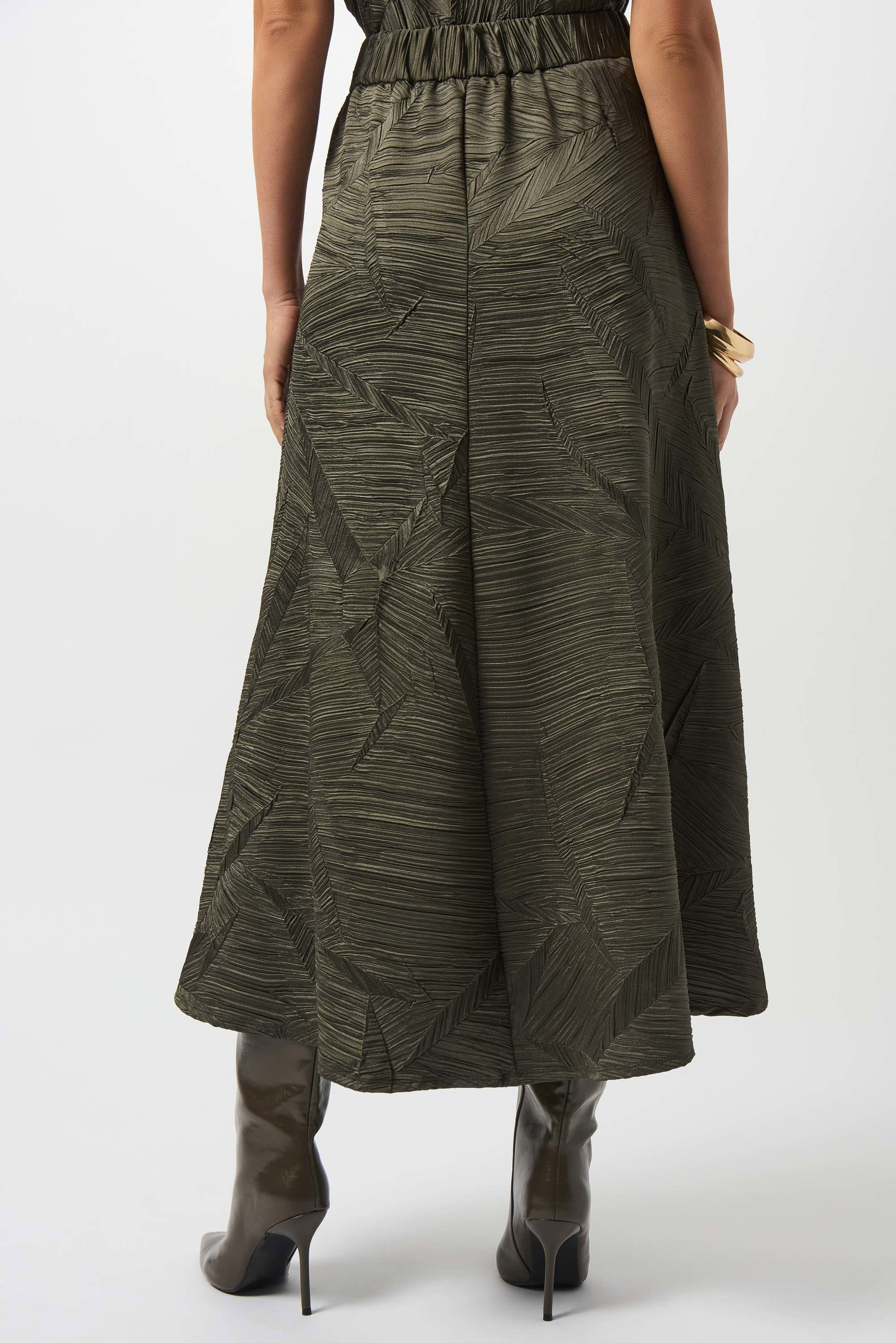 JR Pleated Satin Long Flare Skirt