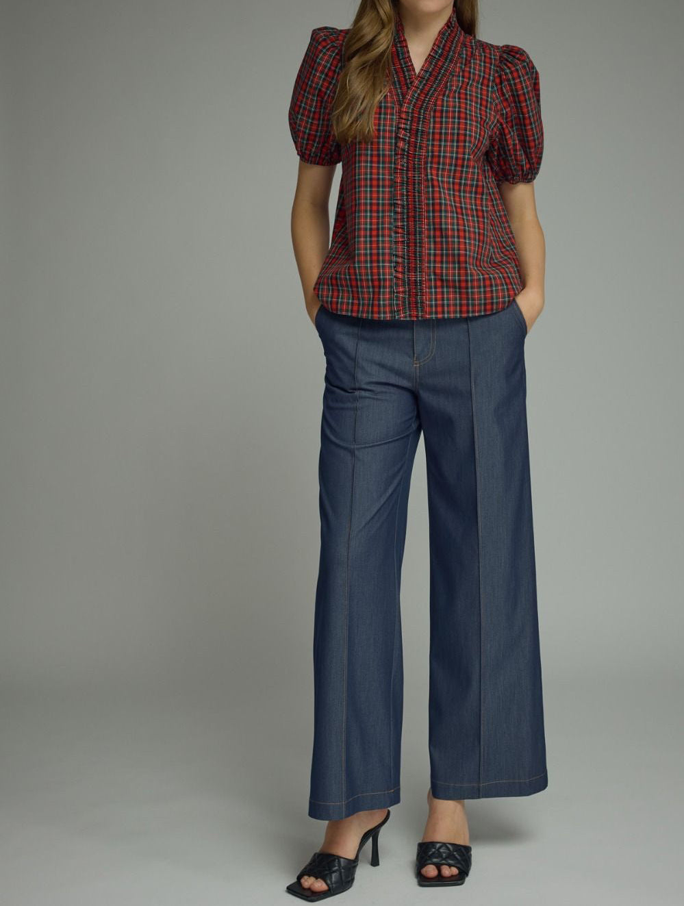 Gabby Plaid Short Sleeve Top