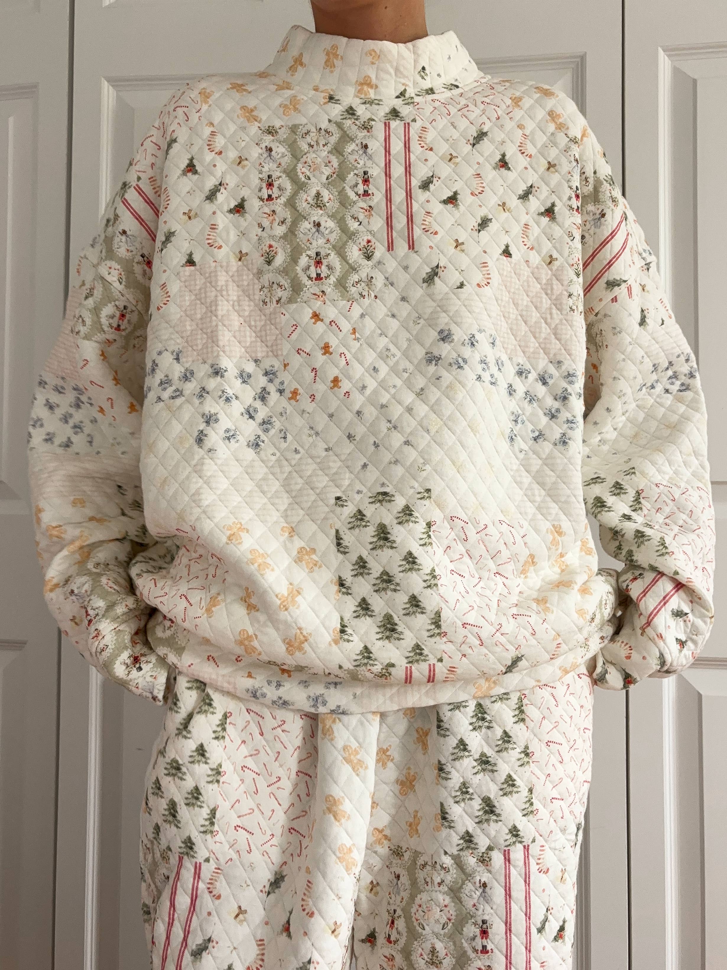 Holly Holiday Quilted Mockneck Sweatshirt