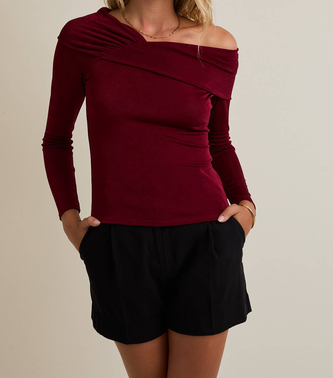 Ashlee Asymmetric Top