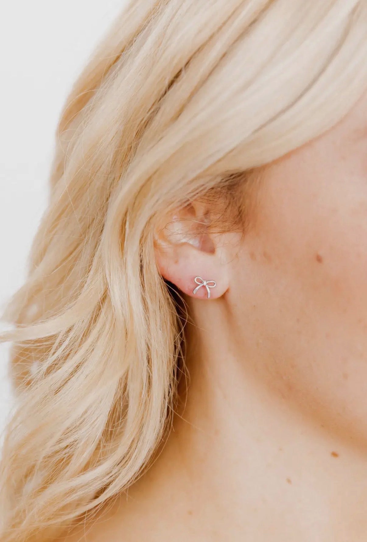 Linny&Co Silver Sadie Screwback Studs