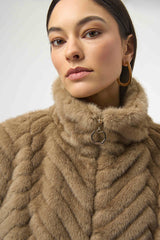 JR Chic Faux Fur Vest