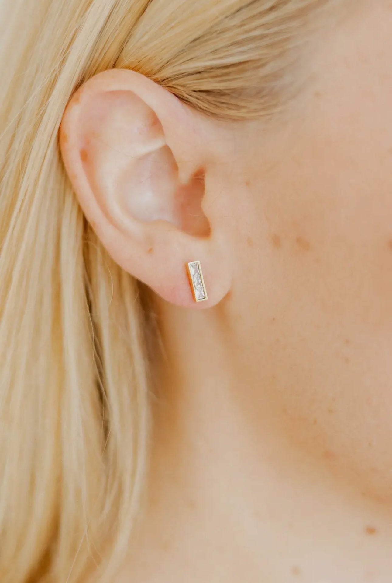 Linny&Co Vega Screwback Studs