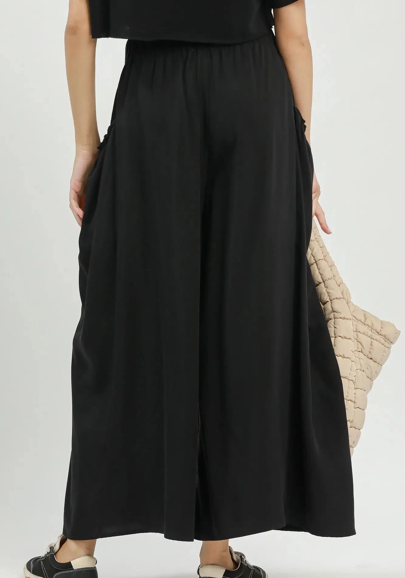 Phoebe Flowy Wide Leg Pant-Black and Navy