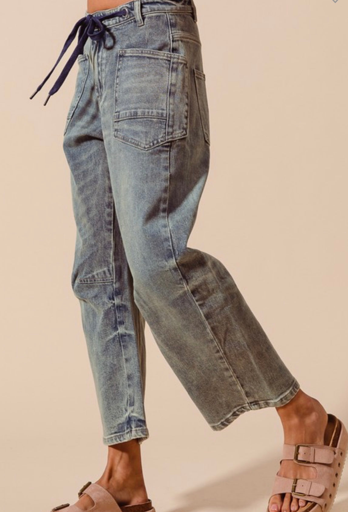 Joselyn Mid- Rise Barrel Jeans