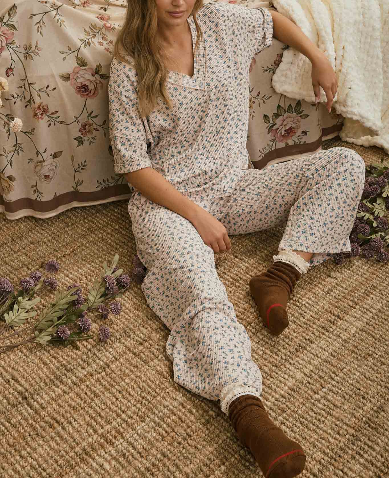 Ditsy Floral Lounge Pants
