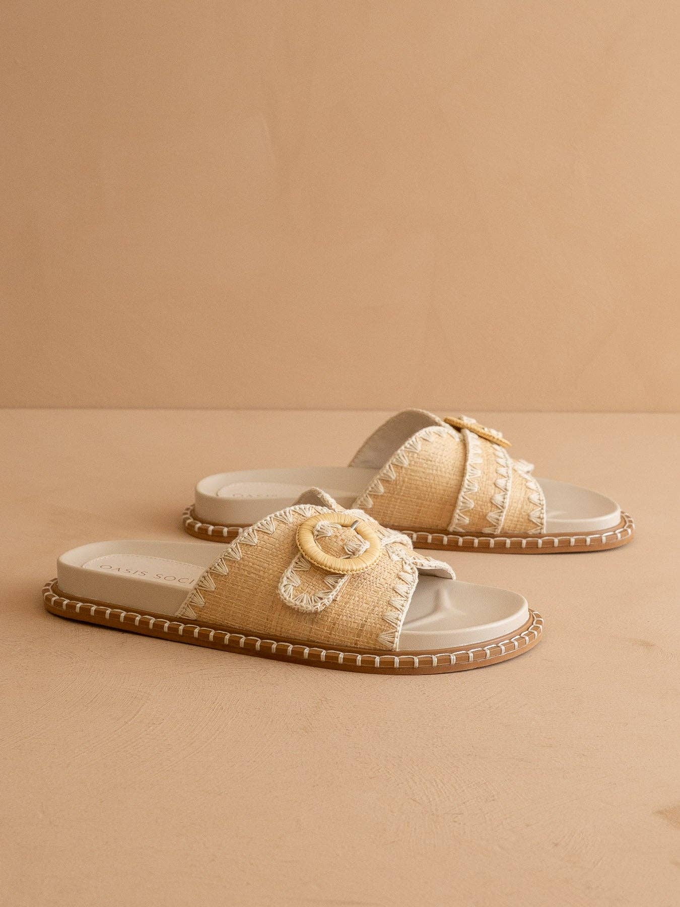 The Sunnie Natural Raffia Buckle Slide